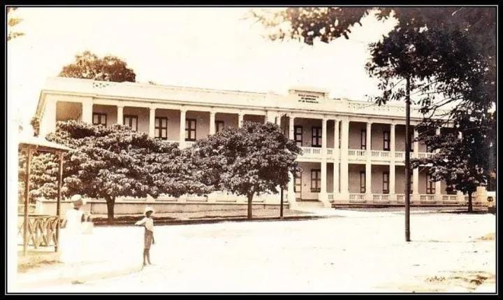 © Faculté de Médecine et de Pharmacie (FMP)