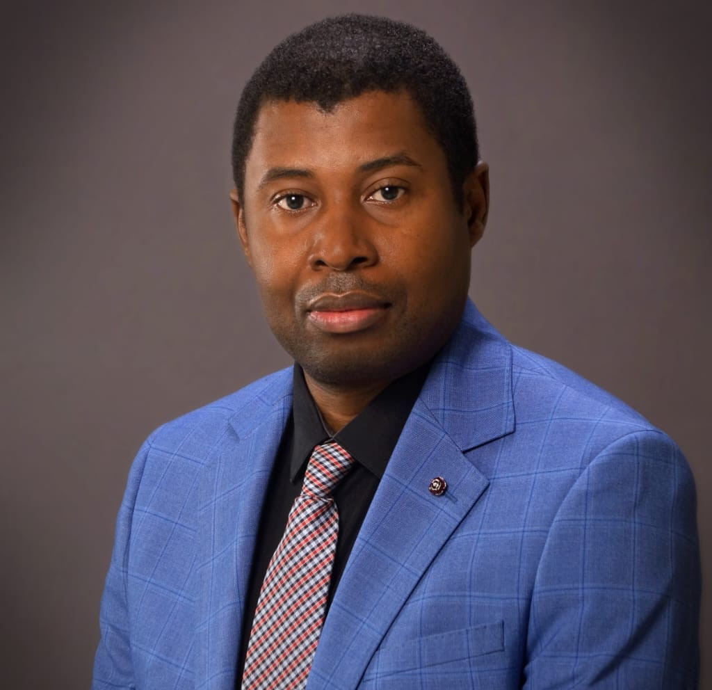 Professeur Dieuseul PREDELUS