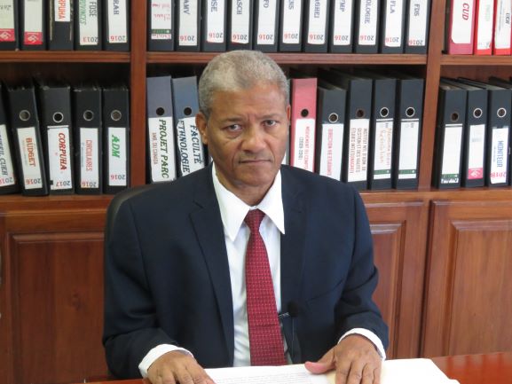 Message du Recteur de l’UEH Fritz Deshommes à l’occasion de la Journée Nationale des Enseignants 2022