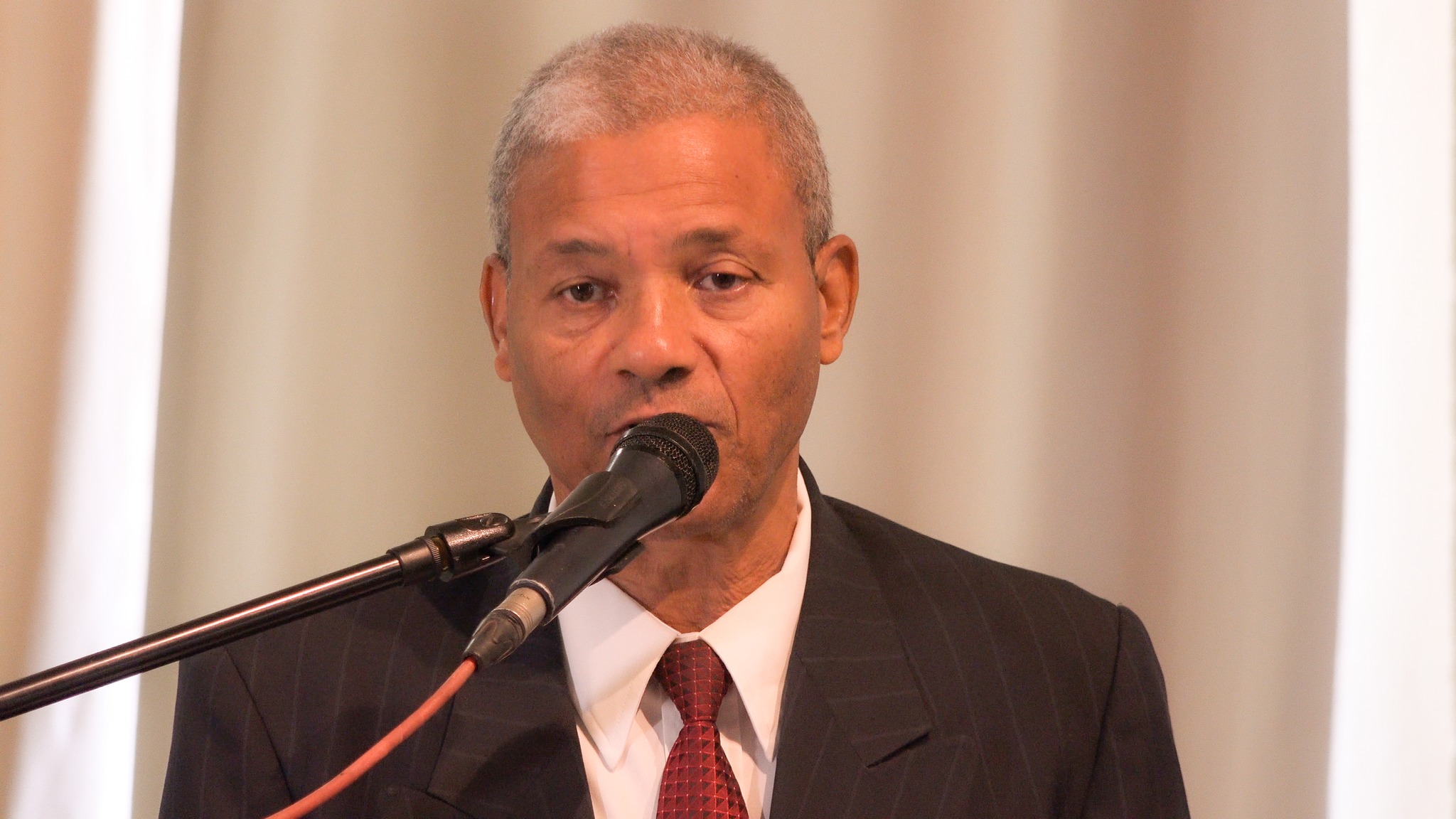 Le Recteur de l’UEH lance la chaire de droit constitutionnel Monferrier Dorval de la Faculté de Droit et des Sciences Economiques