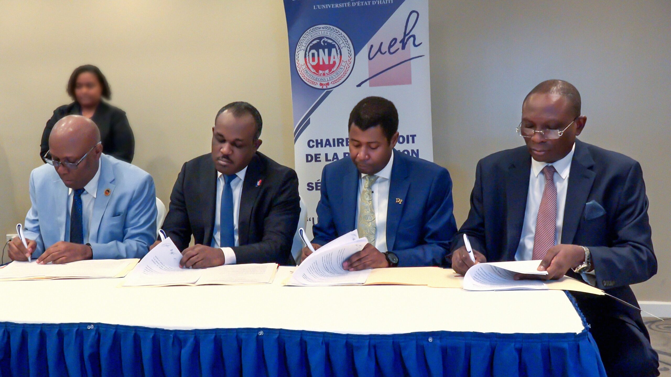 L’UEH et l’ONA s’unissent pour bâtir un système de protection et sécurité sociales plus fort en Haïti
