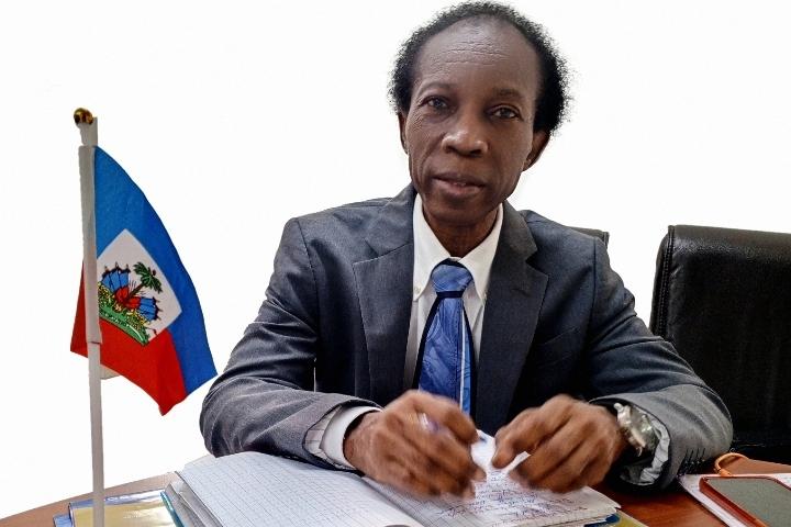 Professeur Jacques BLAISE